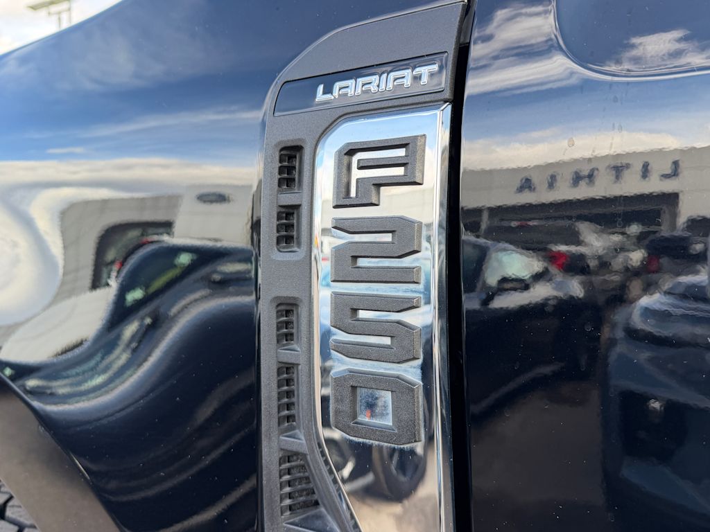 Thumbnail: 2024 Ford F-250 - 10