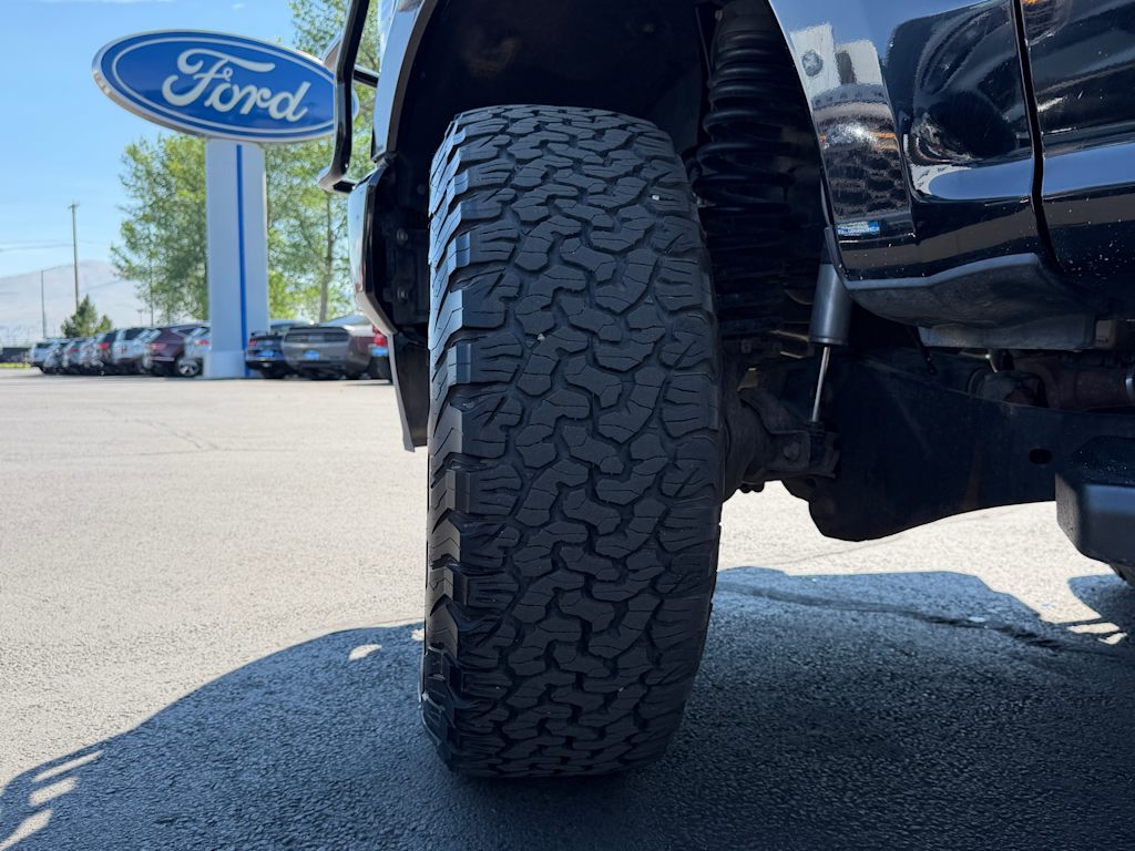Thumbnail: 2020 Ford F-250 - 37