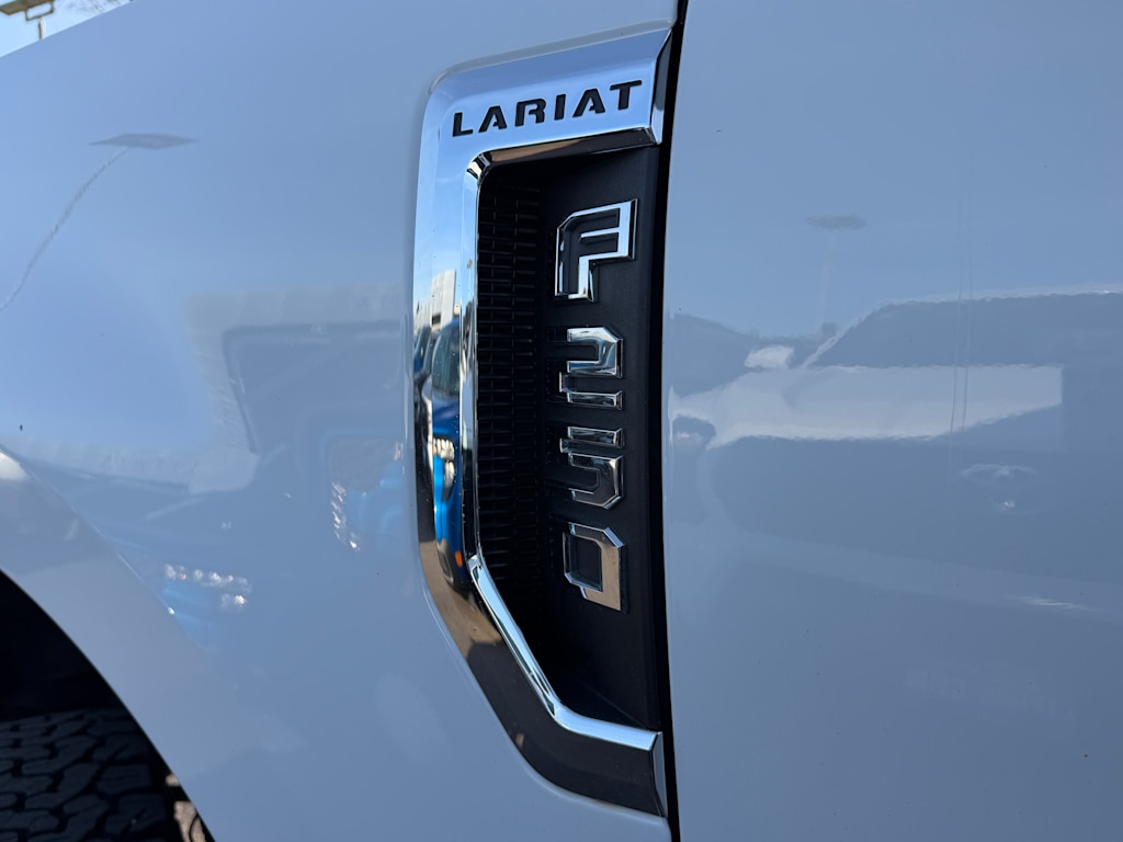 Thumbnail: 2019 Ford F-250 - 35