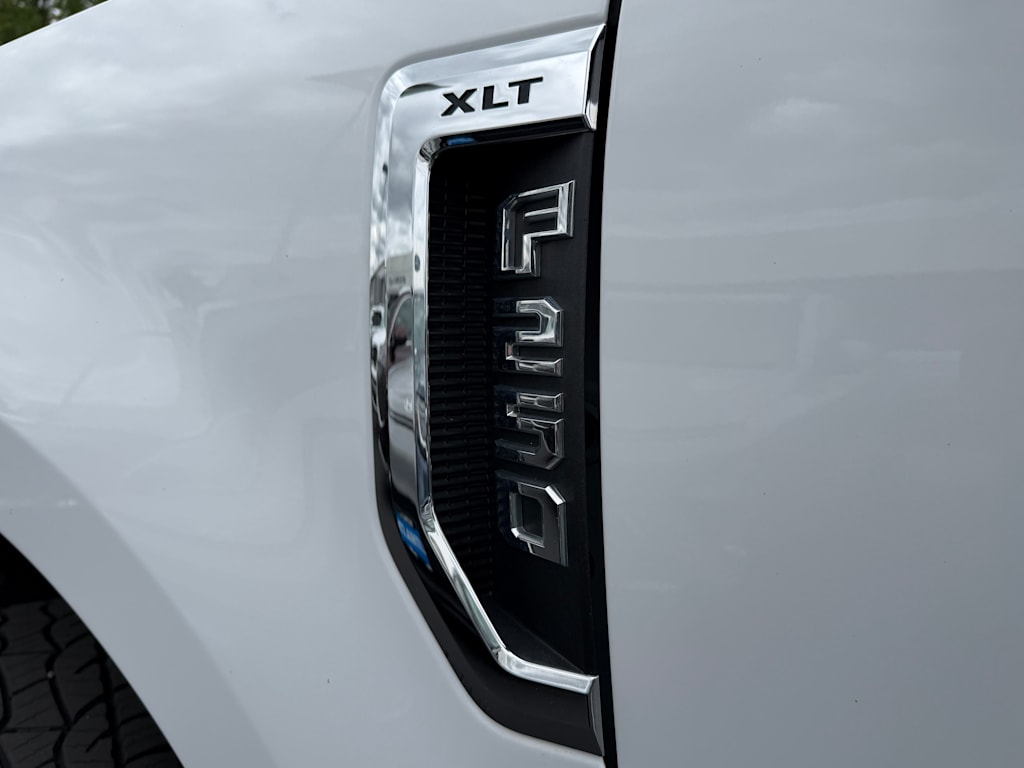 Thumbnail: 2022 Ford F-250 - 30