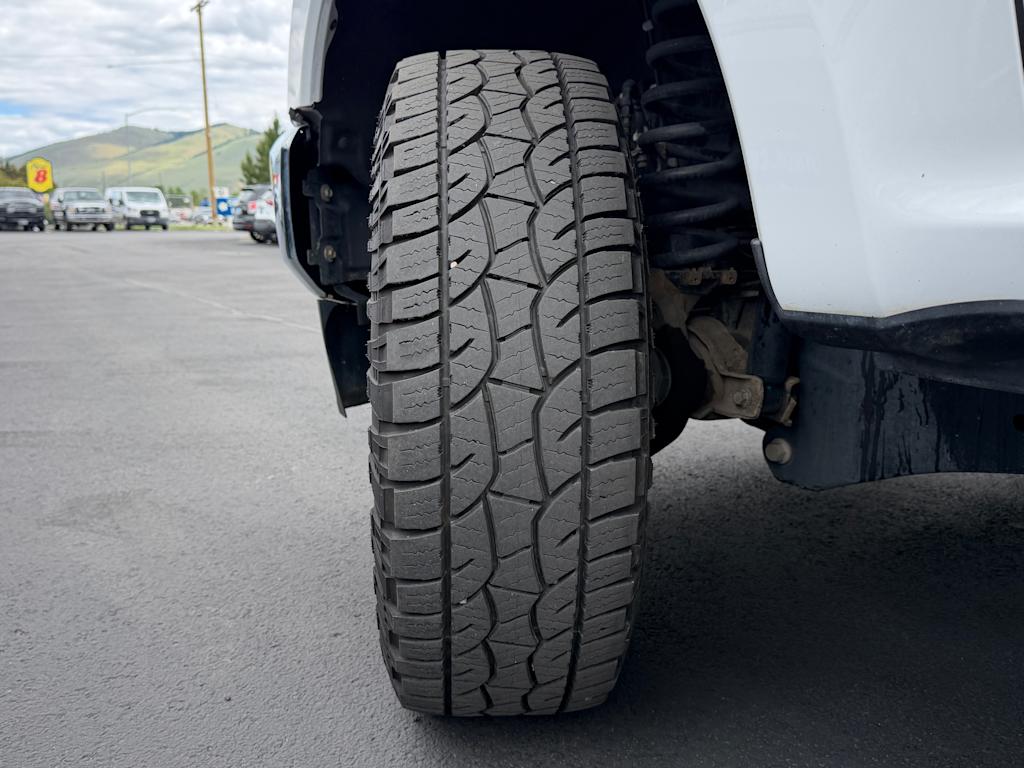 Thumbnail: 2022 Ford F-250 - 32