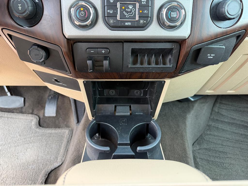 Thumbnail: 2015 Ford F-250 - 20