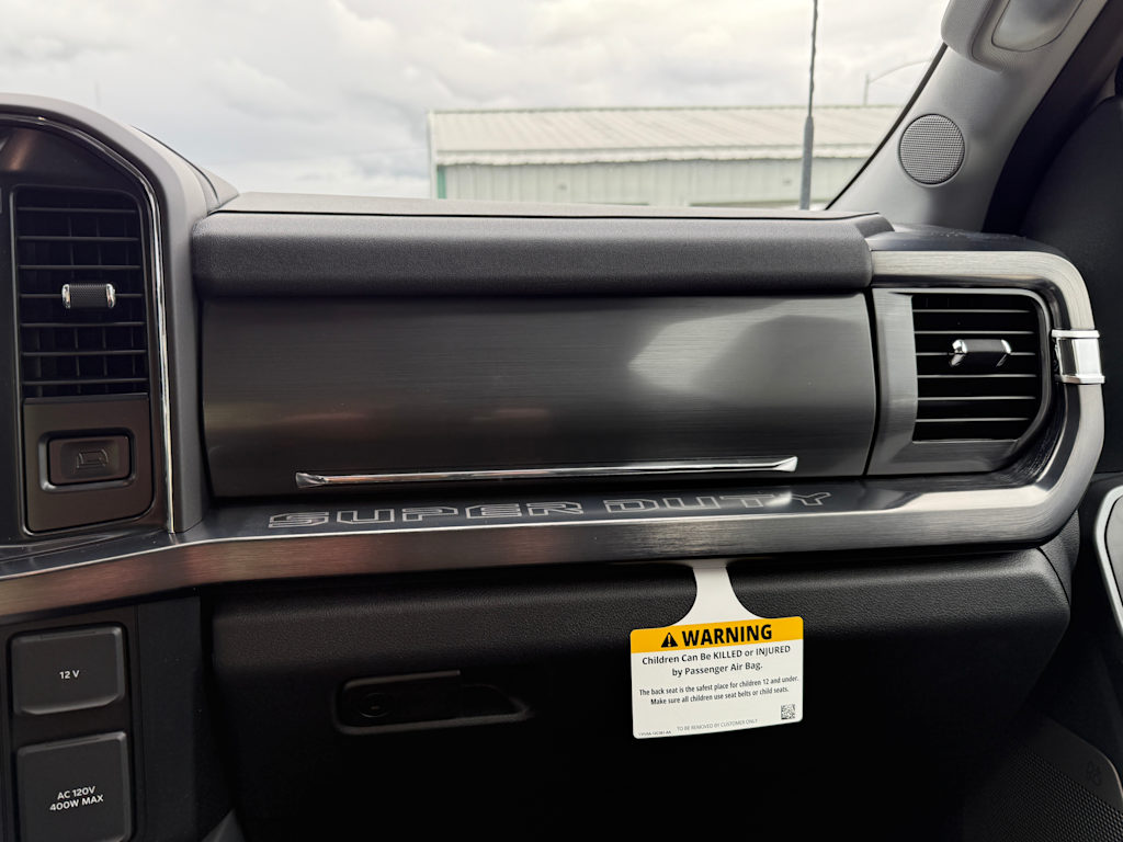 Thumbnail: 2025 Ford F-250 - 28