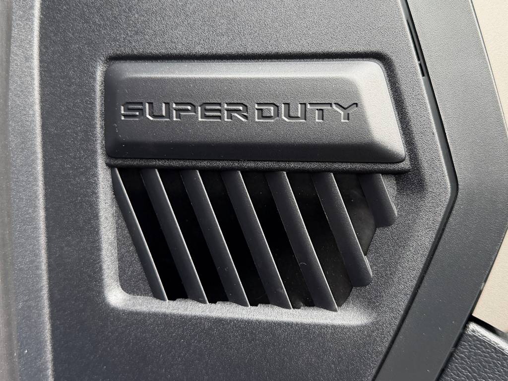 Thumbnail: 2022 Ford F-250 - 21