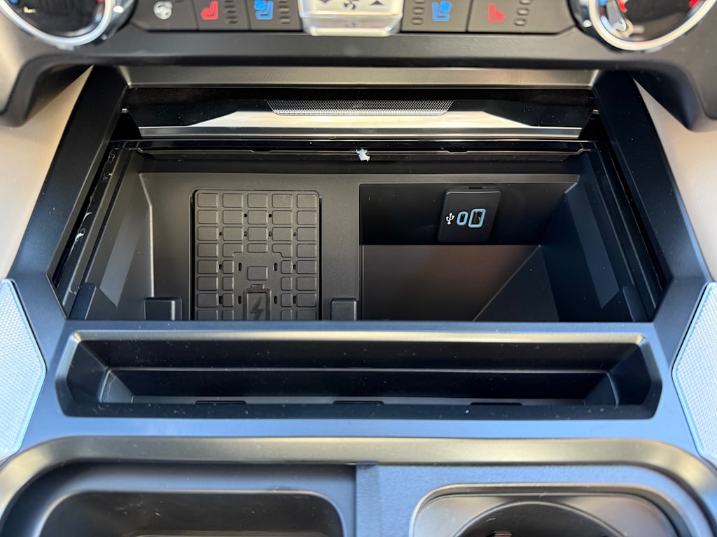 Thumbnail: 2026 Ford F-350 - 26