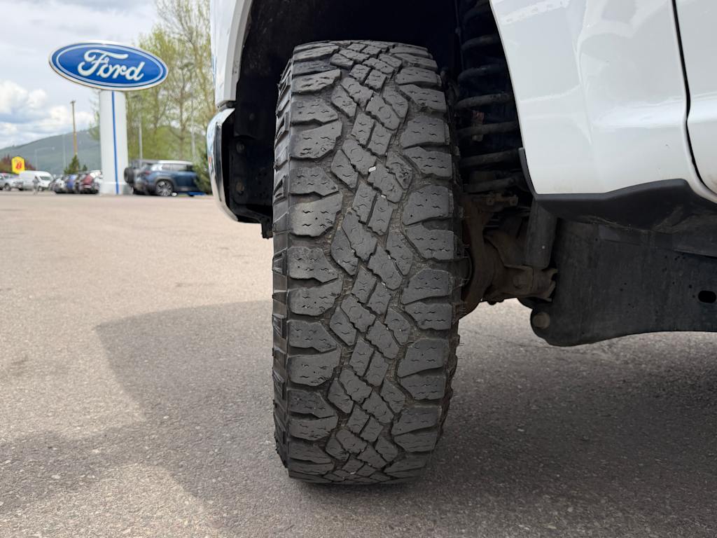 Thumbnail: 2023 Ford F-350 - 32