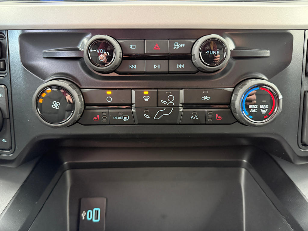 Thumbnail: 2026 Ford F-350 - 23