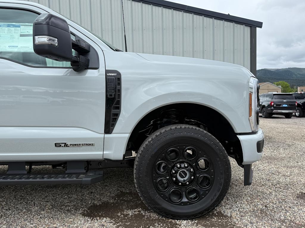 Thumbnail: 2025 Ford F-350 - 6