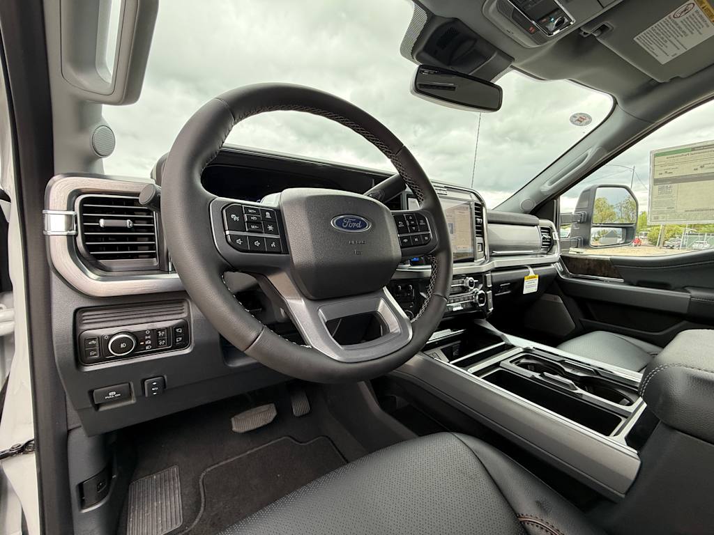 Thumbnail: 2025 Ford F-350 - 2
