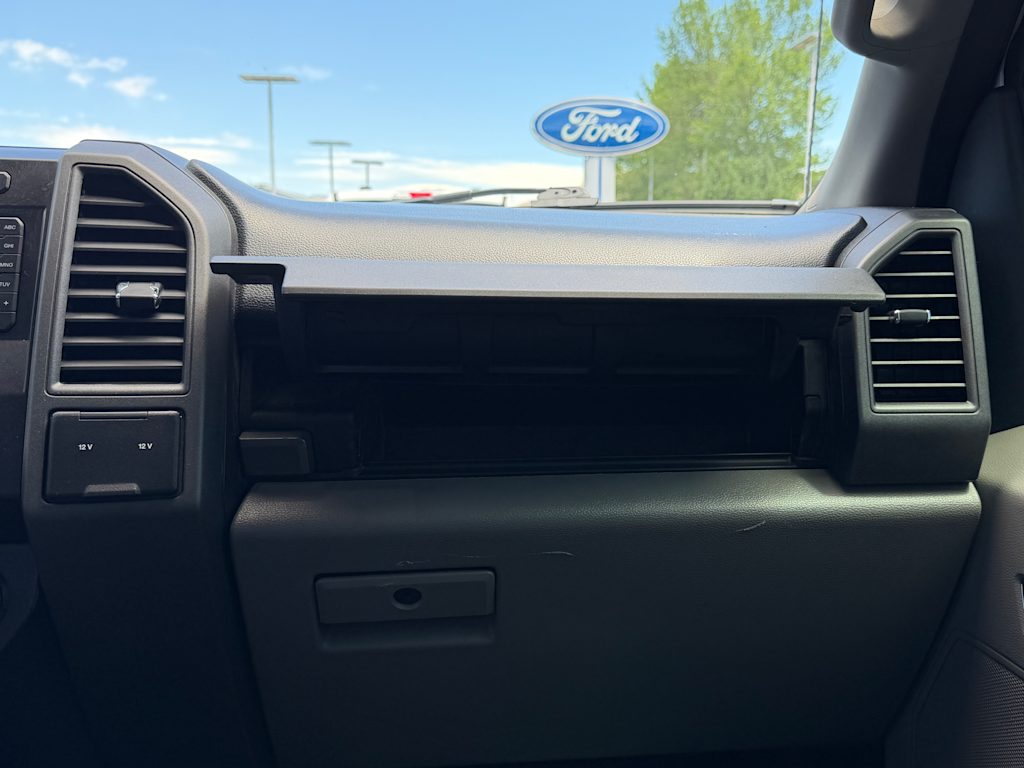Thumbnail: 2019 Ford F-350 - 27