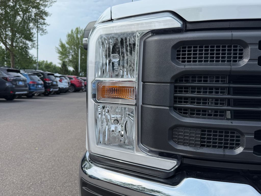 Thumbnail: 2026 Ford F-350 - 5