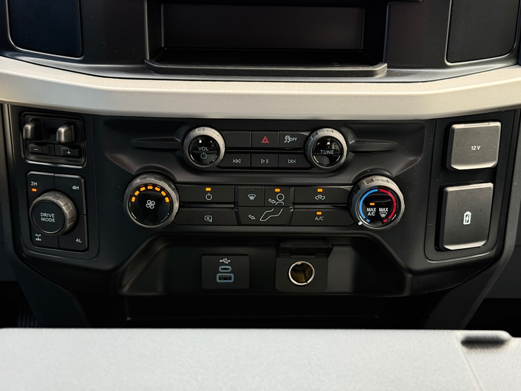 Thumbnail: 2026 Ford F-350 - 20