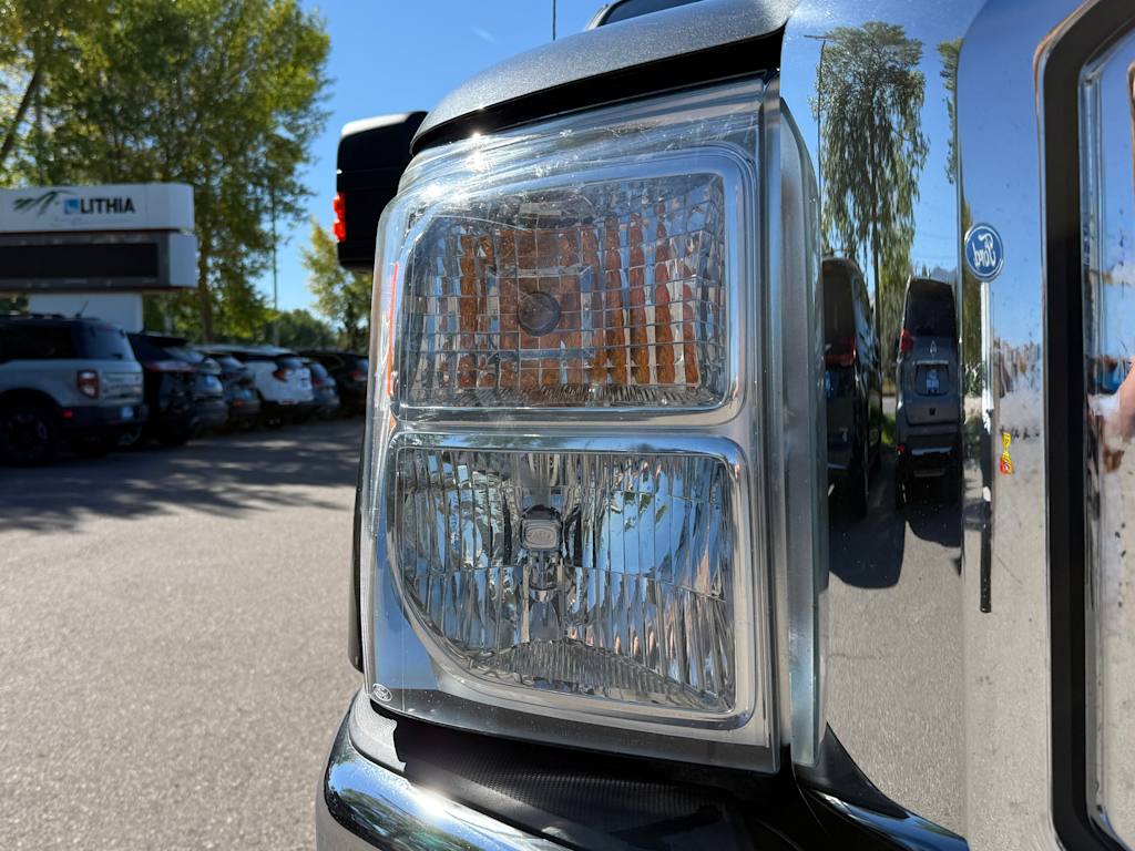 Thumbnail: 2016 Ford F-350 - 8