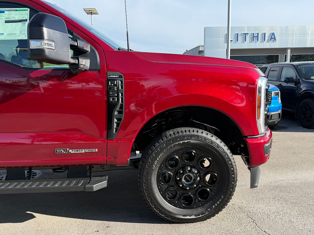 Thumbnail: 2025 Ford F-350 - 18