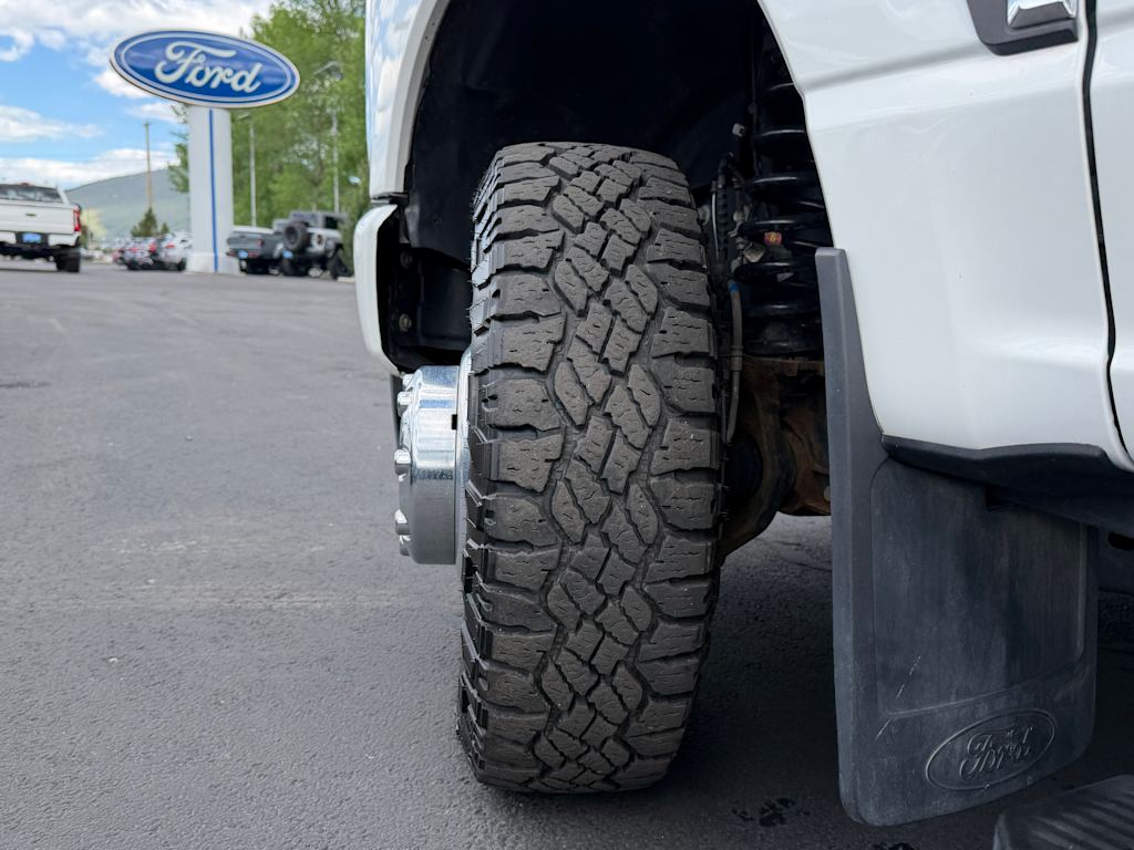 Thumbnail: 2023 Ford F-350 - 36