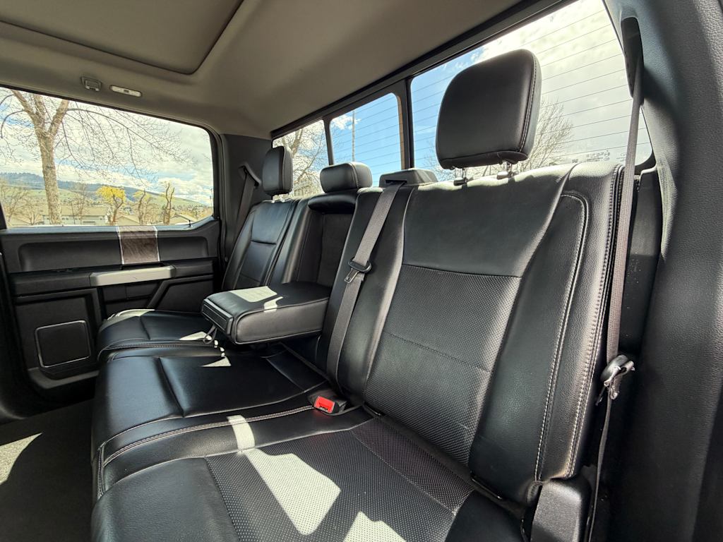 Thumbnail: 2019 Ford F-350 - 32