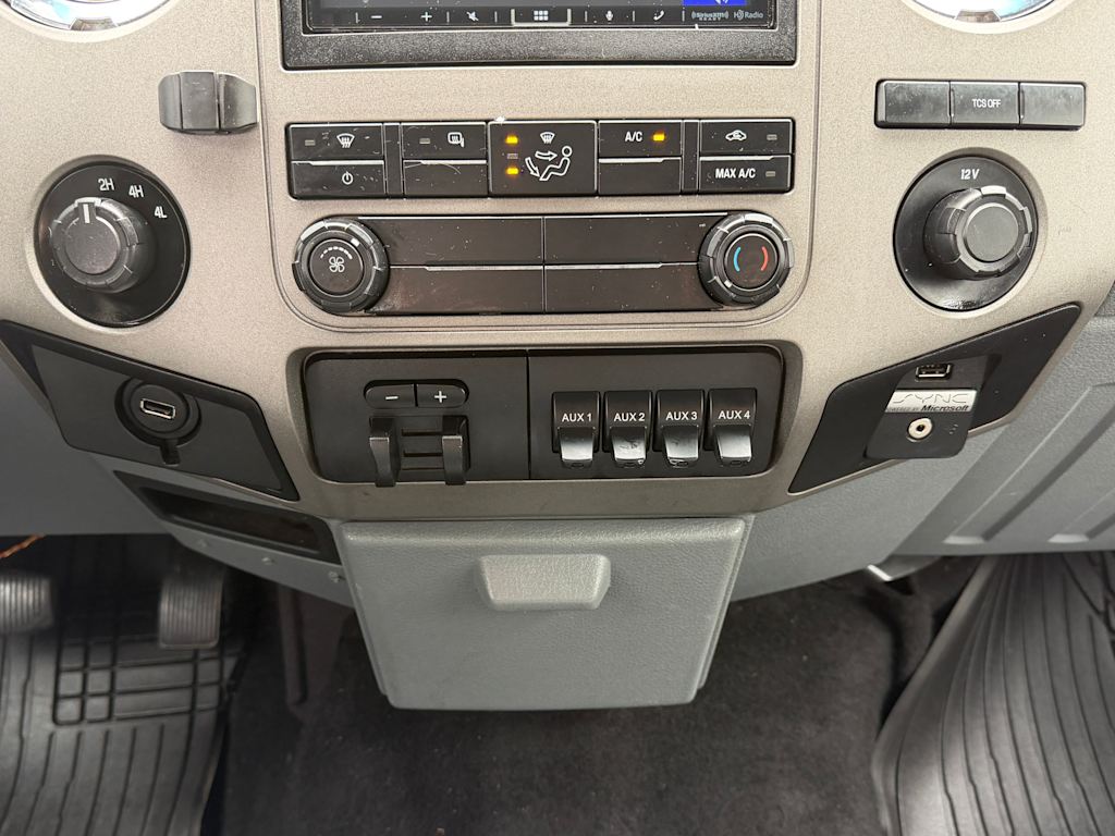Thumbnail: 2013 Ford F-350 - 22
