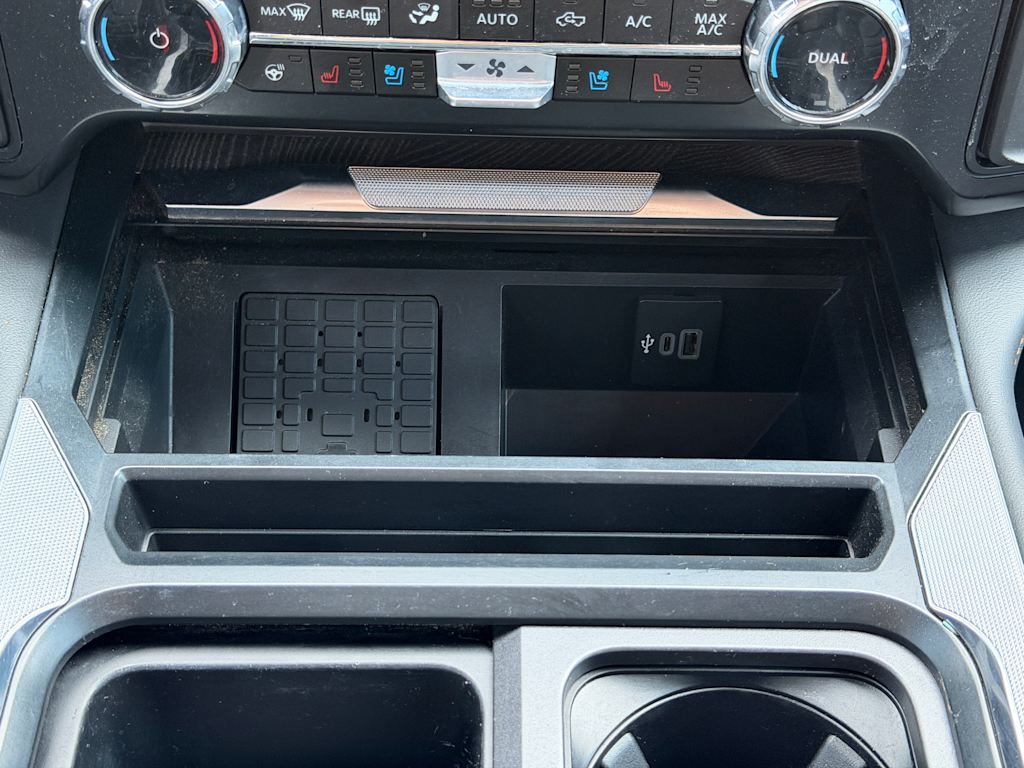 Thumbnail: 2023 Ford F-450 - 22