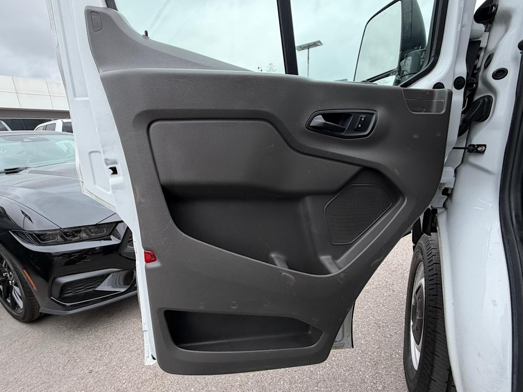 Thumbnail: 2020 Ford Transit Series - 22