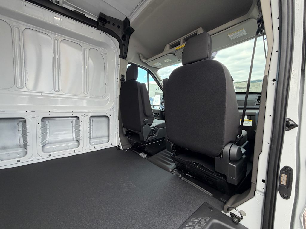 Thumbnail: 2026 Ford Transit Series - 7