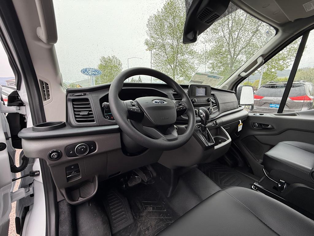 Thumbnail: 2025 Ford Transit Series - 2