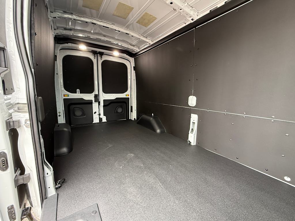 Thumbnail: 2025 Ford Transit Series - 31