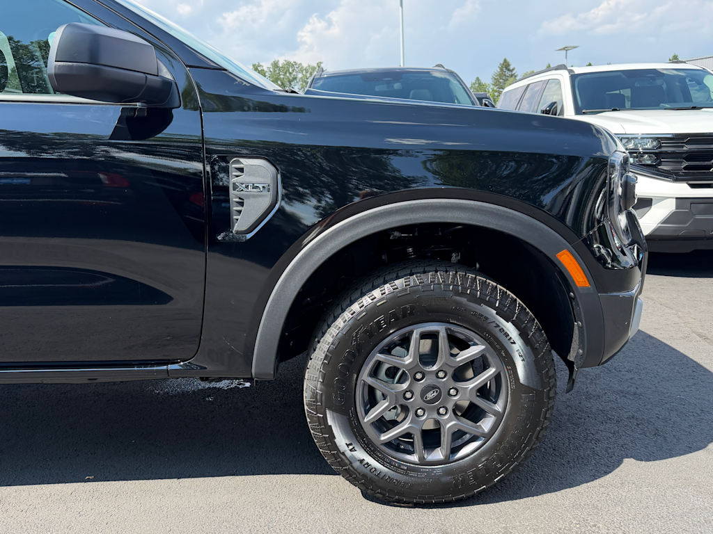 Thumbnail: 2026 Ford Ranger - 5