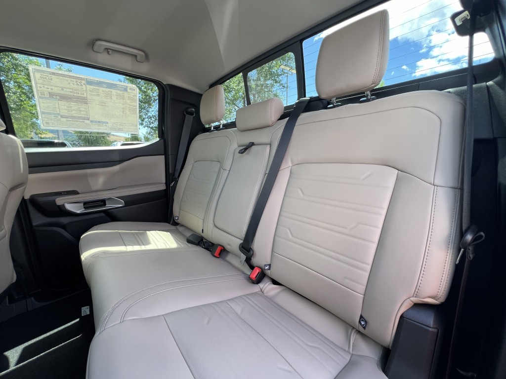 2024 Ford Ranger Lariat 11