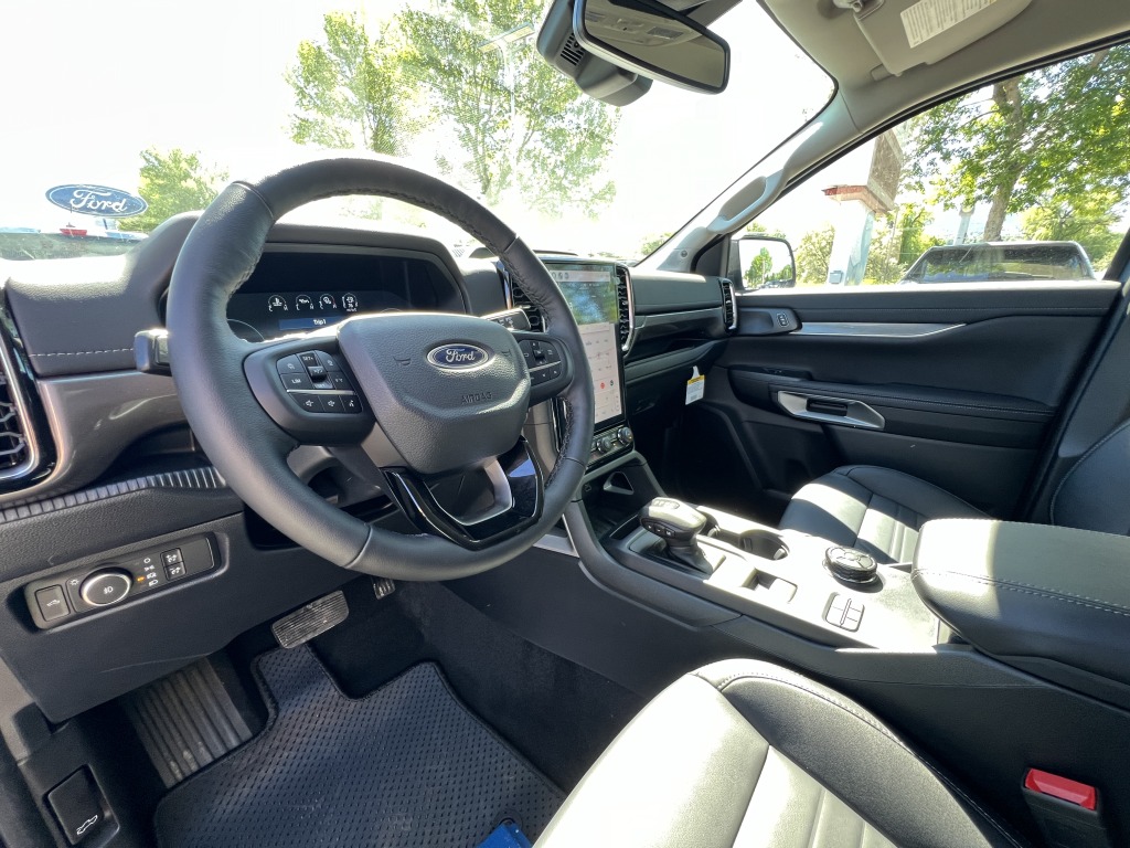 2024 Ford Ranger Lariat 3