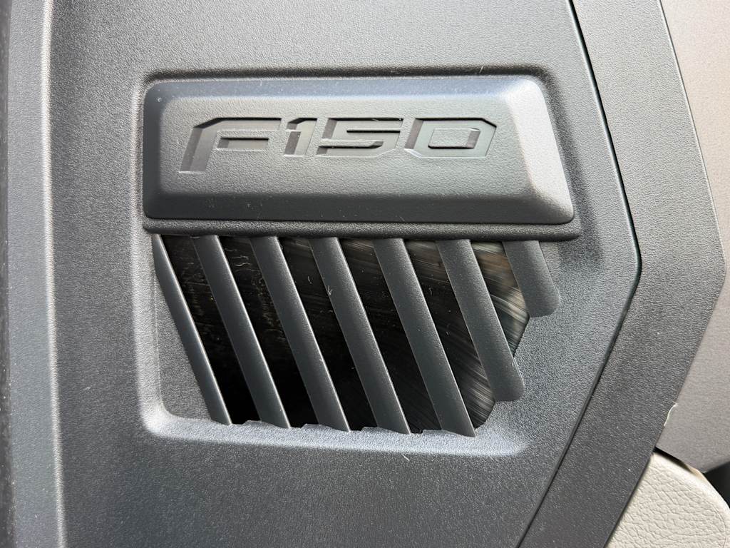 Thumbnail: 2015 Ford F-150 - 20