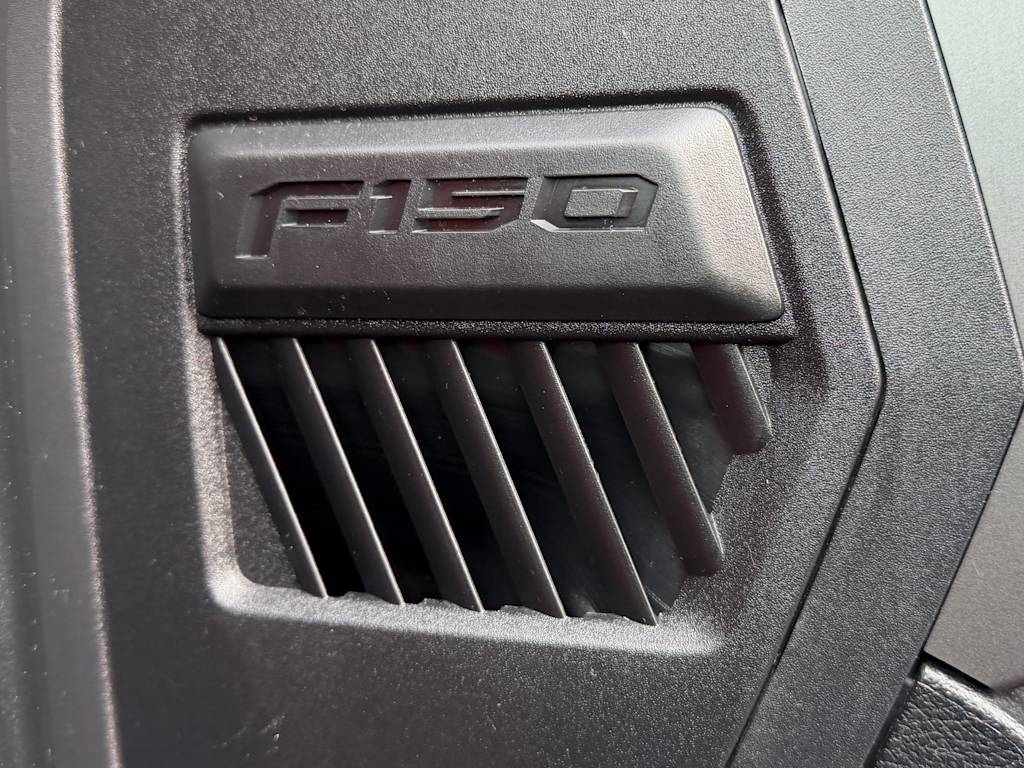Thumbnail: 2016 Ford F-150 - 13