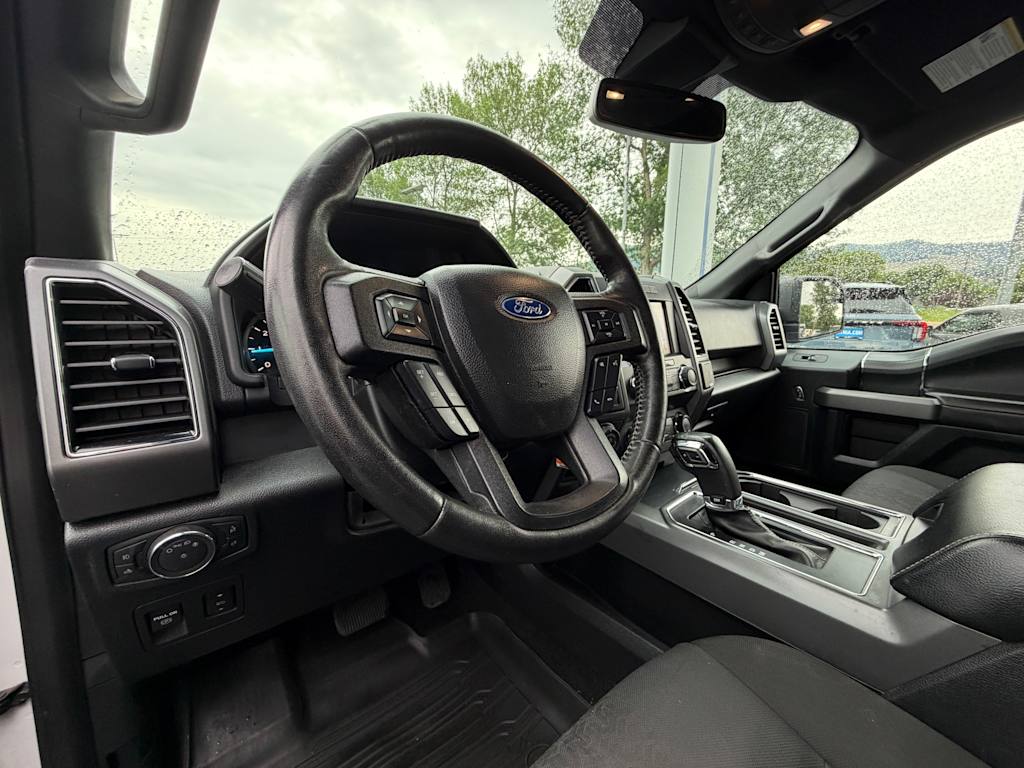 Thumbnail: 2019 Ford F-150 - 2