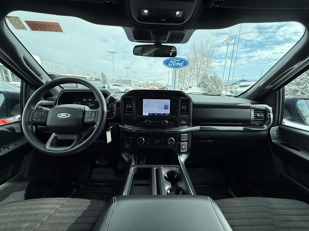 2021 Ford F-150 XL 10