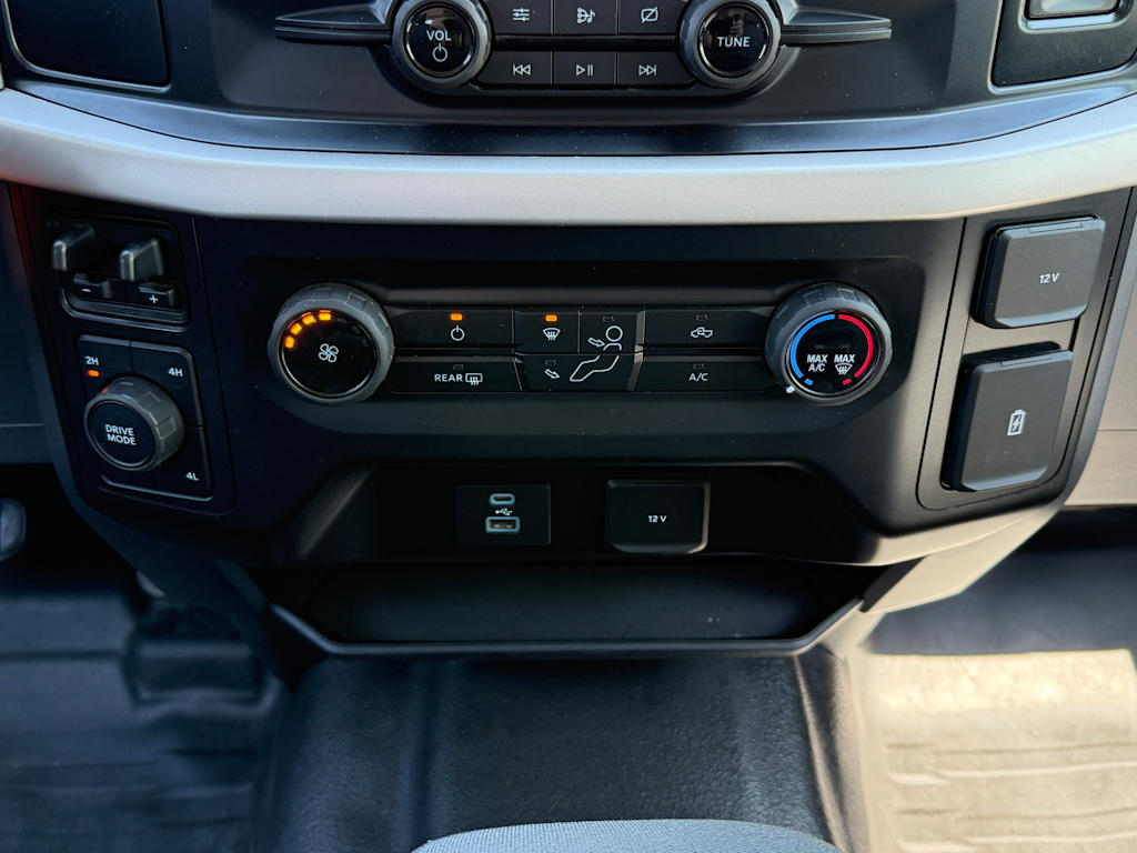 Thumbnail: 2021 Ford F-150 - 21