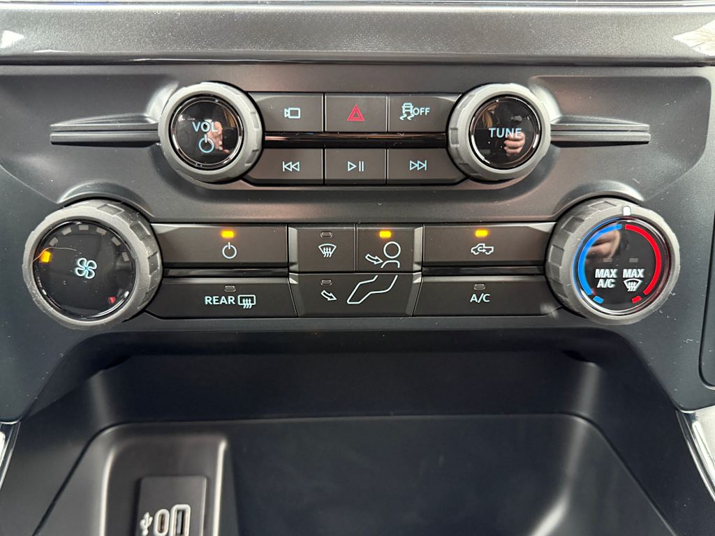 Thumbnail: 2025 Ford F-150 - 21