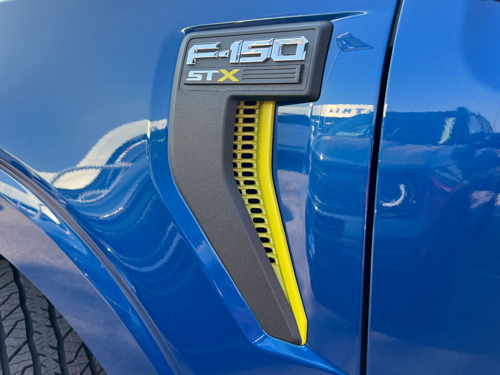 2024 Ford F-150 STX 9