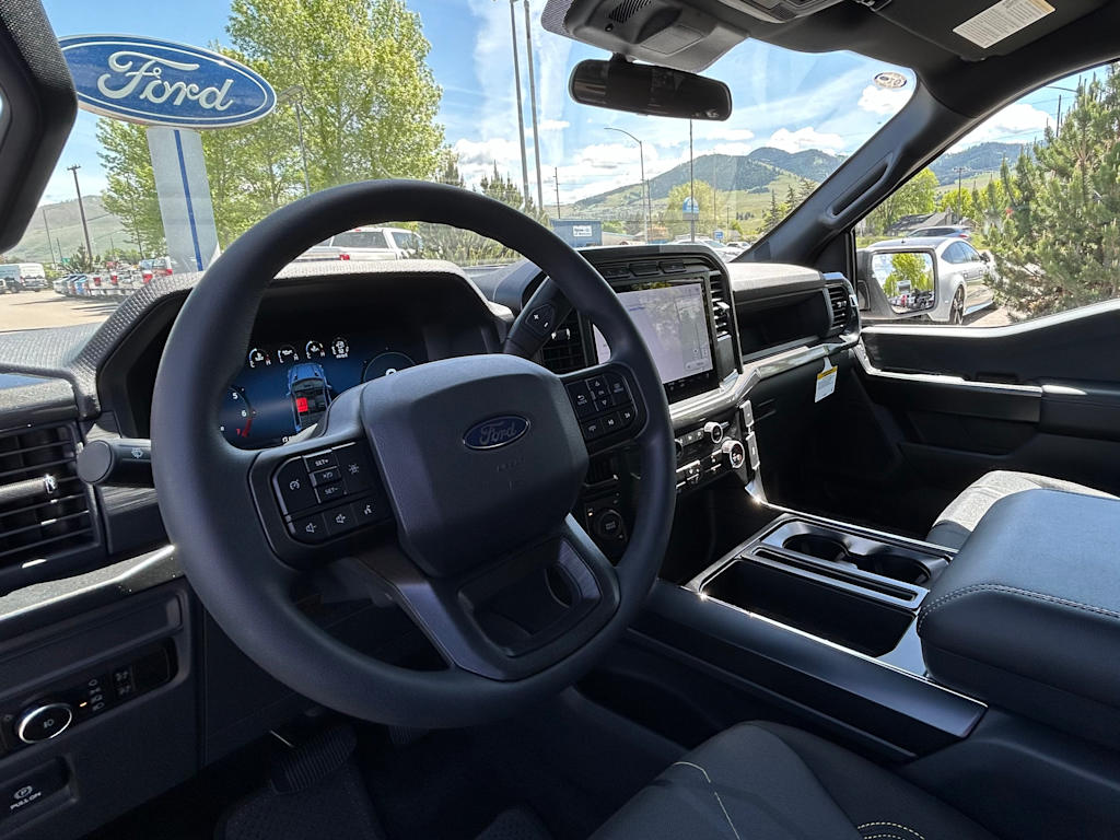 2024 Ford F-150 STX 2