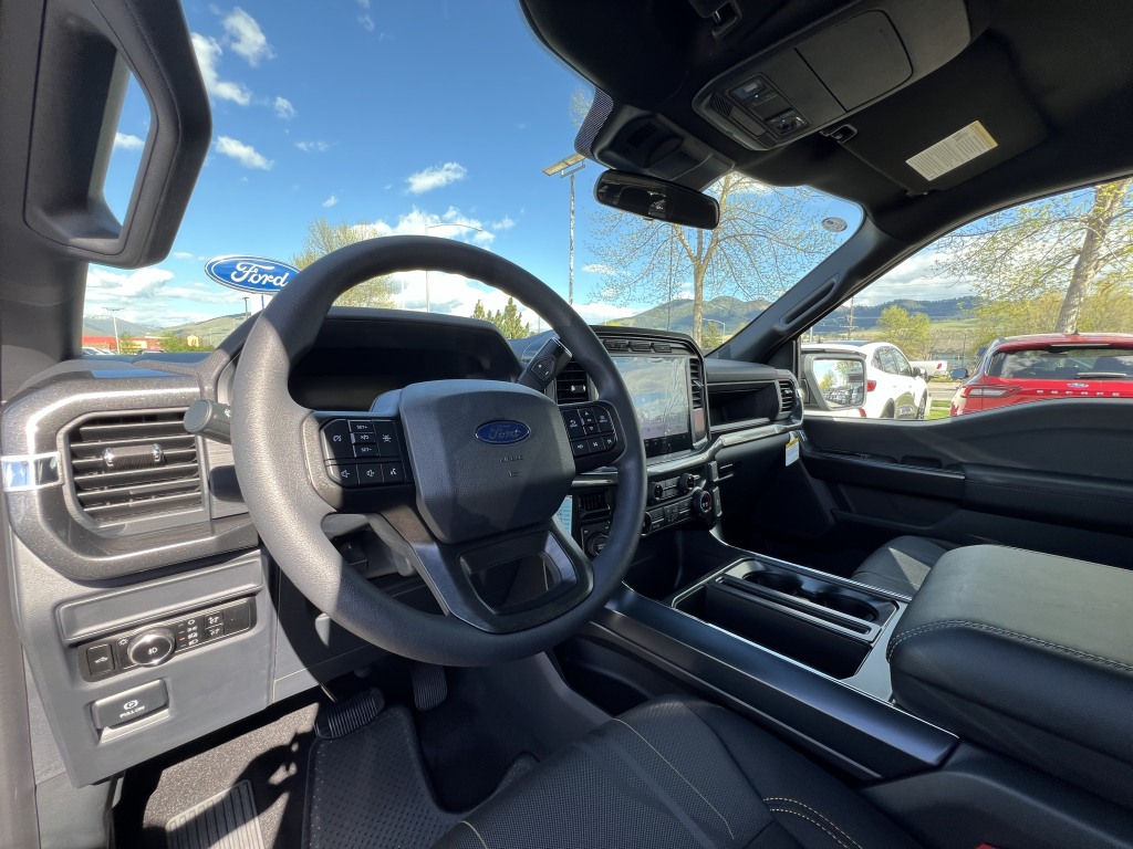 2024 Ford F-150 STX 2