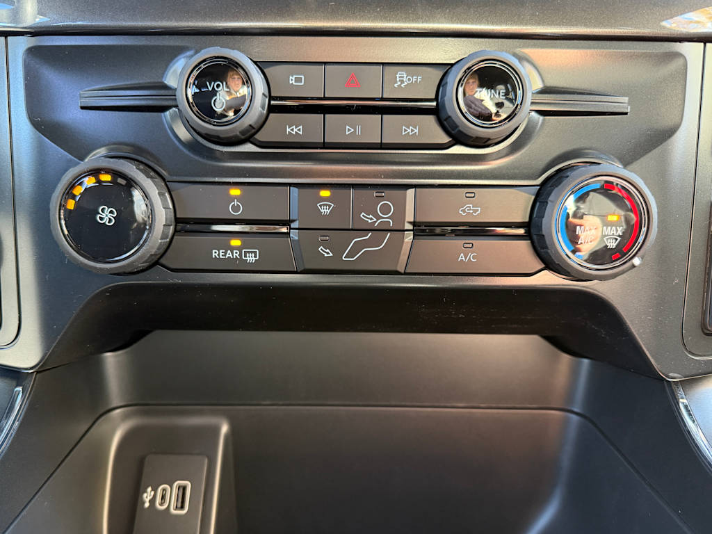 Thumbnail: 2025 Ford F-150 - 21