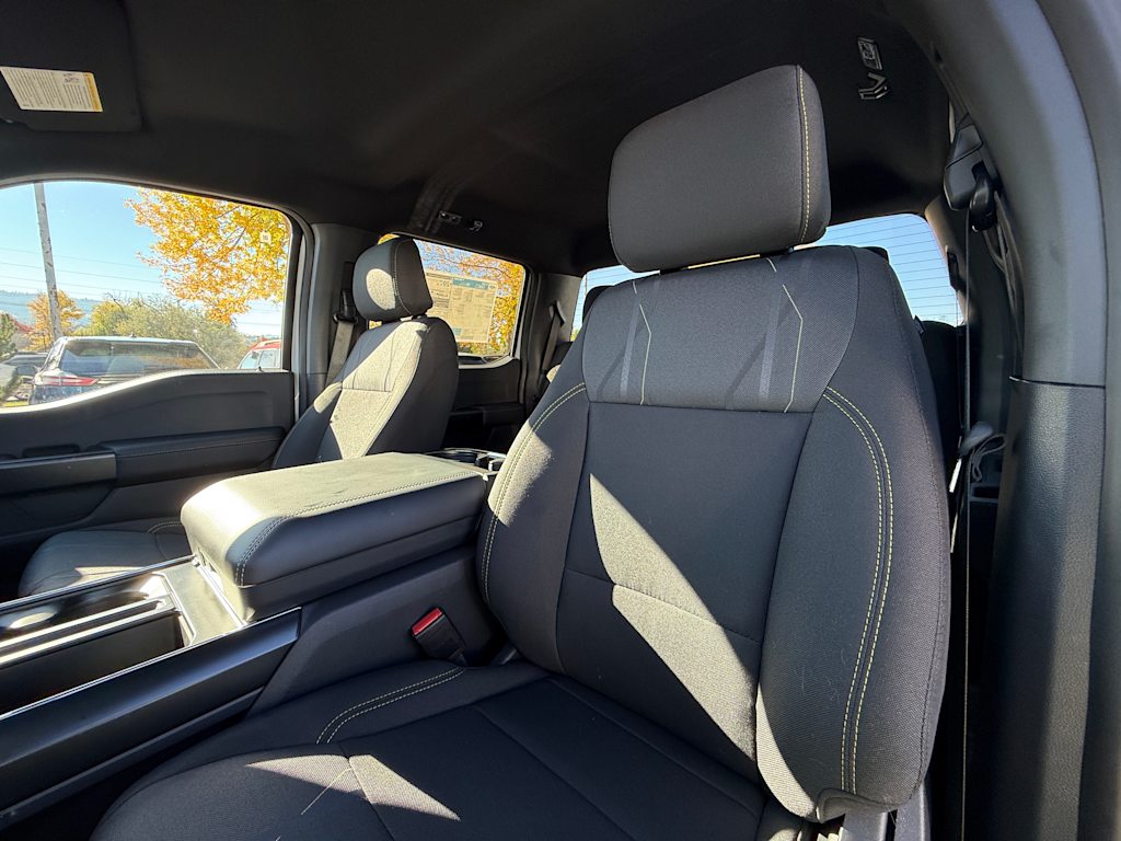 Thumbnail: 2025 Ford F-150 - 9