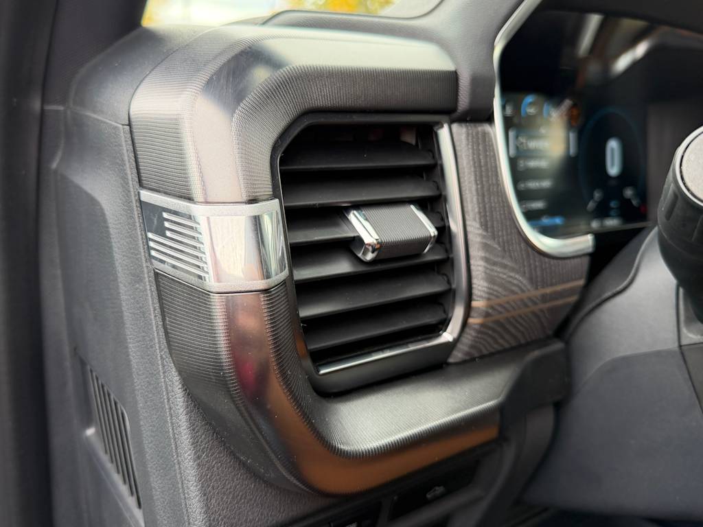 Thumbnail: 2023 Ford F-150 - 21