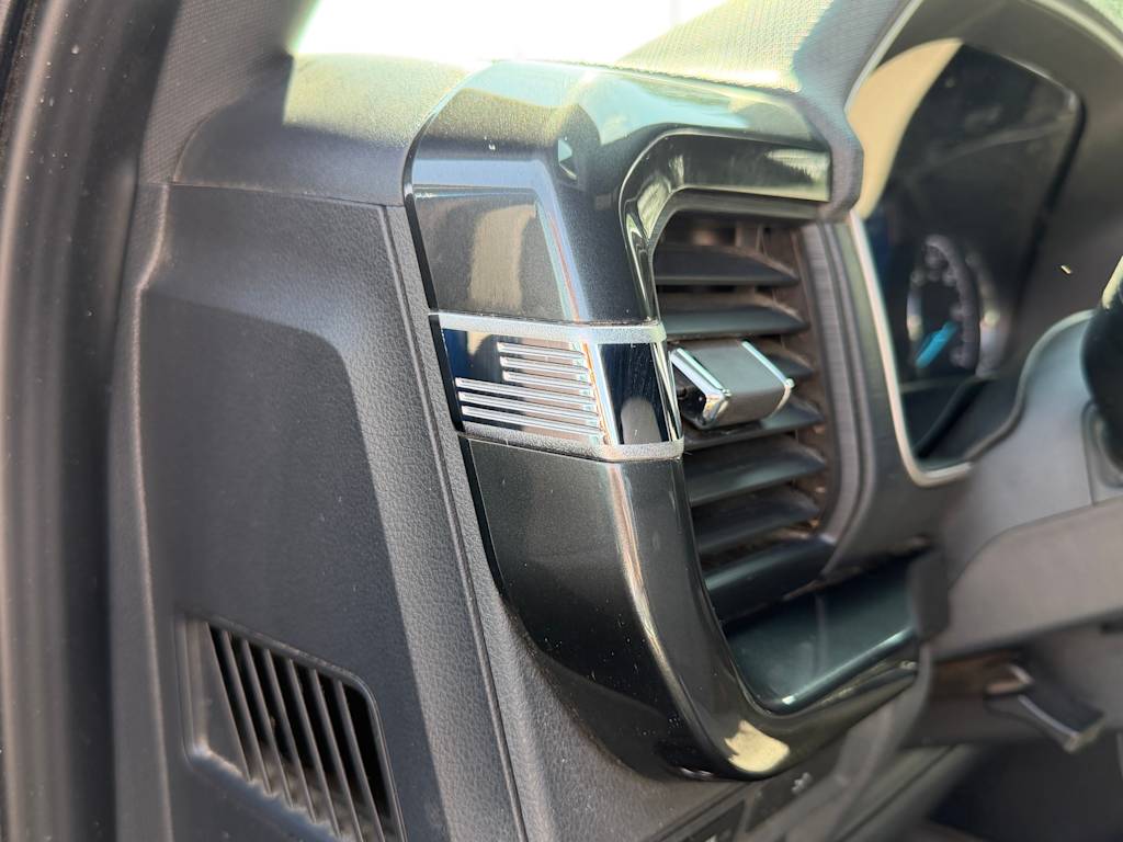 Thumbnail: 2022 Ford F-150 - 21