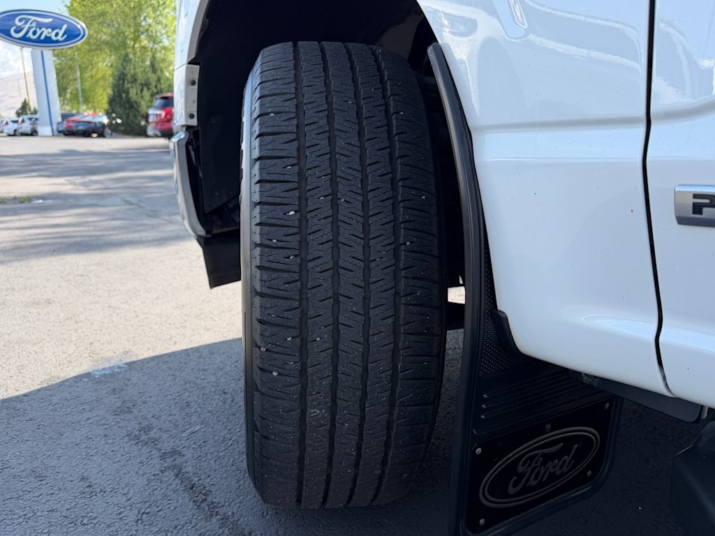 Thumbnail: 2023 Ford F-150 - 33