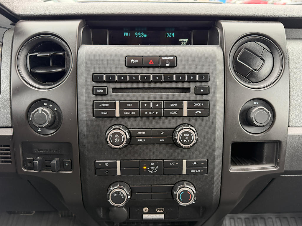 Thumbnail: 2014 Ford F-150 - 21