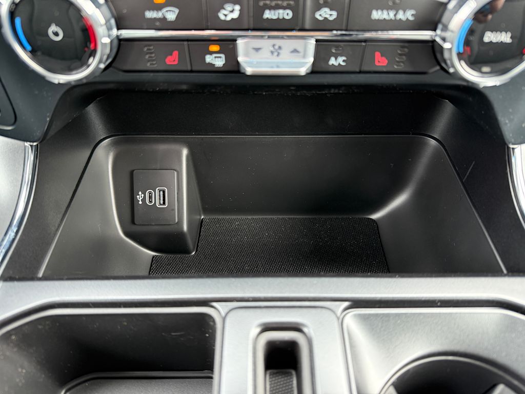 2025 Ford F-150 XLT 14