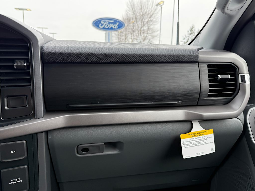2025 Ford F-150 XLT 24