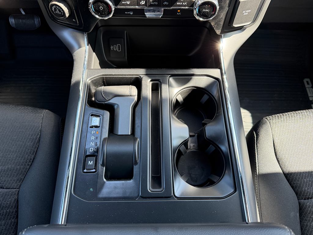 2025 Ford F-150 XLT 22