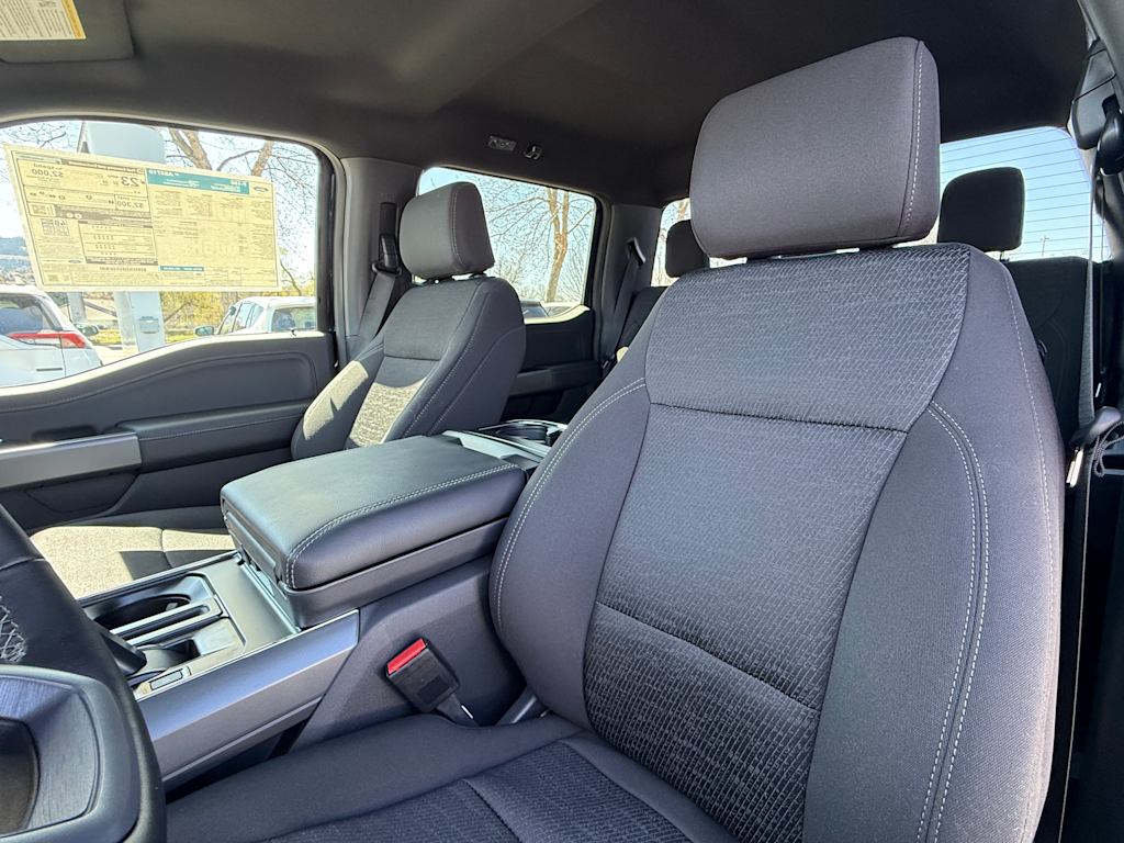 2025 Ford F-150 XLT 7