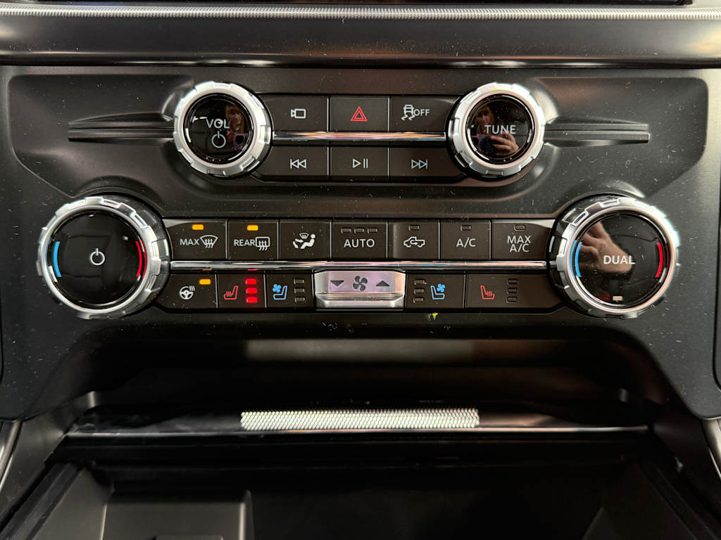 Thumbnail: 2025 Ford F-150 - 24