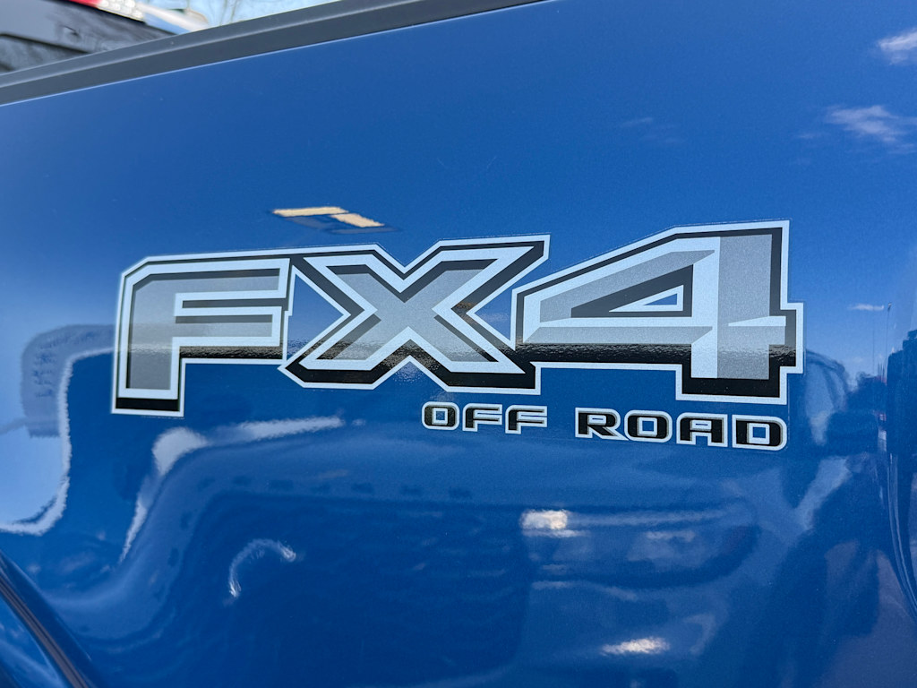 2025 Ford F-150 Lariat 6